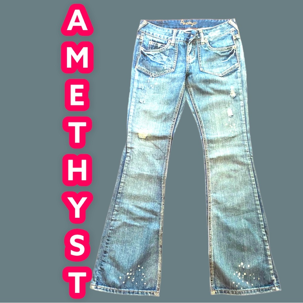 Amethyst low rise flare distressed jeans Sz. 3 (28x31)